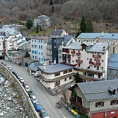 Richelieu Luz-Saint-Sauveur
